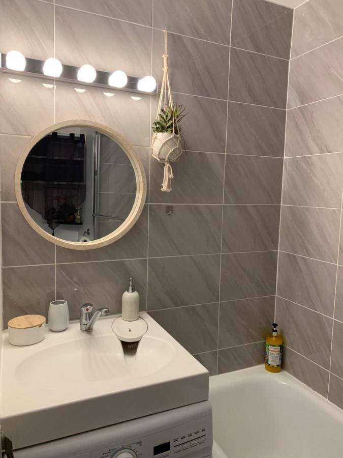 Jade - Appartement Climatise Vue Et Acces Mer Prive Ла-Сейн-сюр-Мер Екстер'єр фото